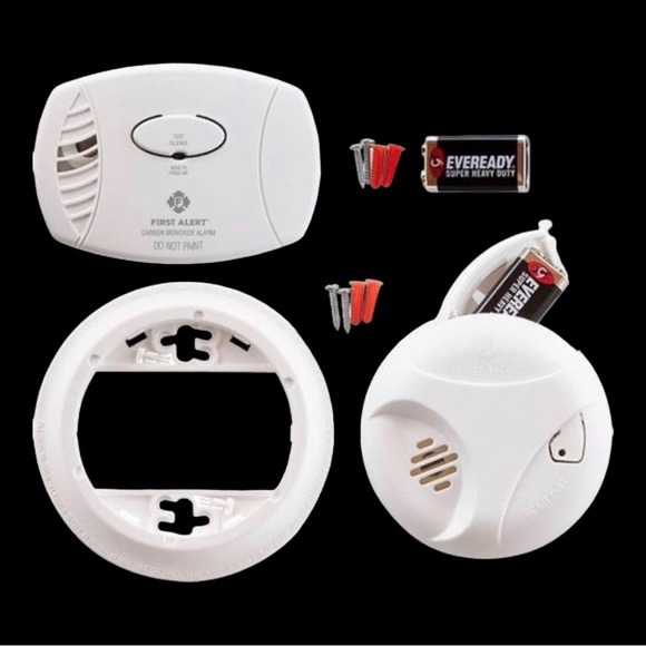 First Alert Other First Alert Set Of 2 Smoke Alarms Carbon Monoxide Detectors Combo Packs